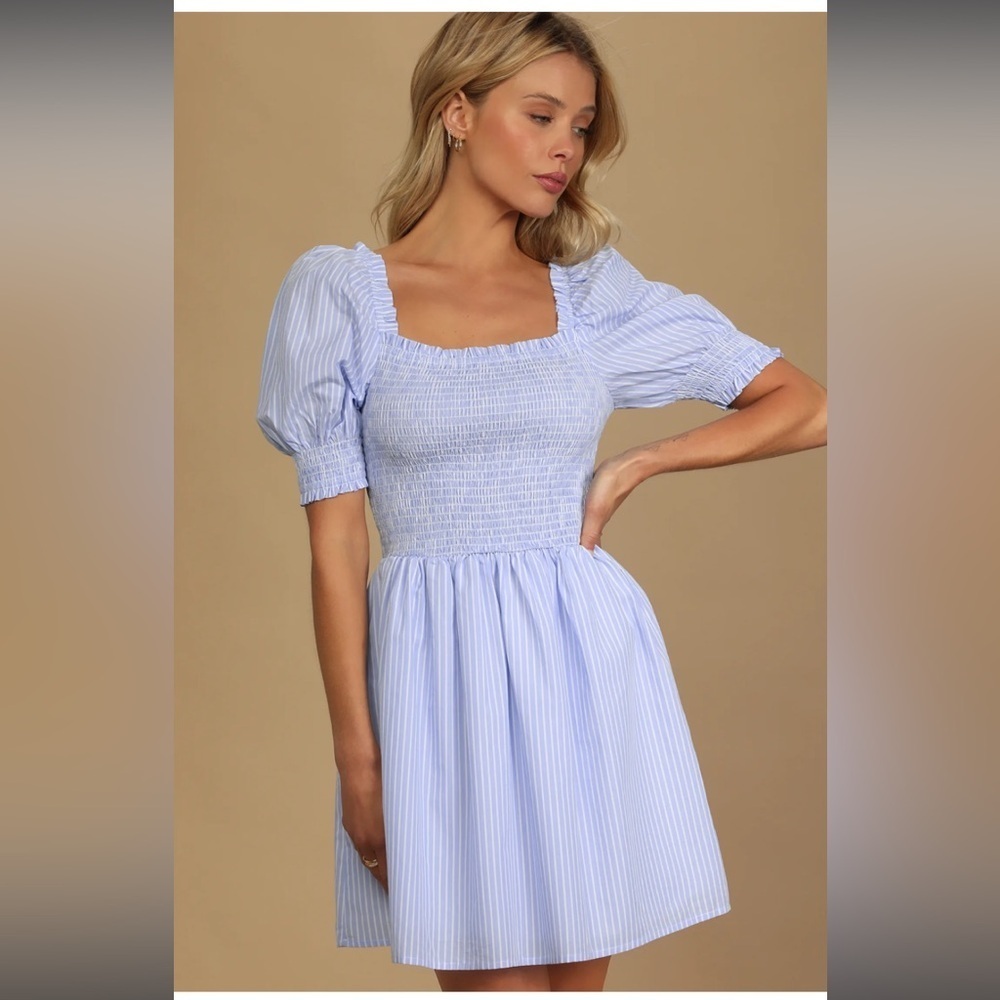 Lulus blue striped smocked skater midi dress large - Picture 6 of 8